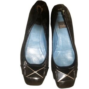 Beautiful Women’s Biala Flat Shoes Size 6,5